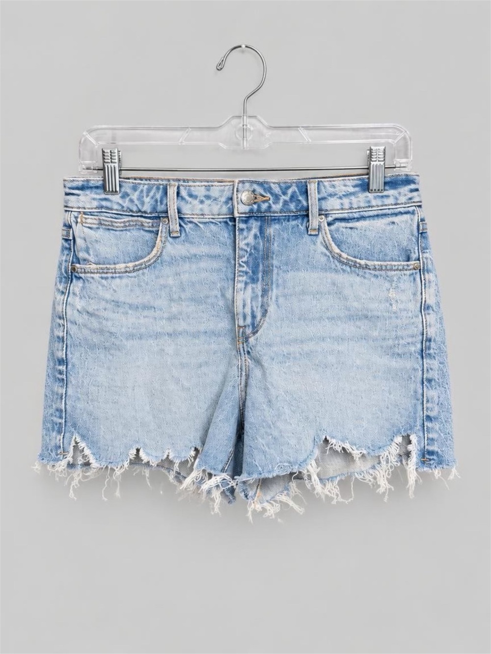 NWT Wrangler Light Blue Frayed Hem Mid-Rise Denim Shorts